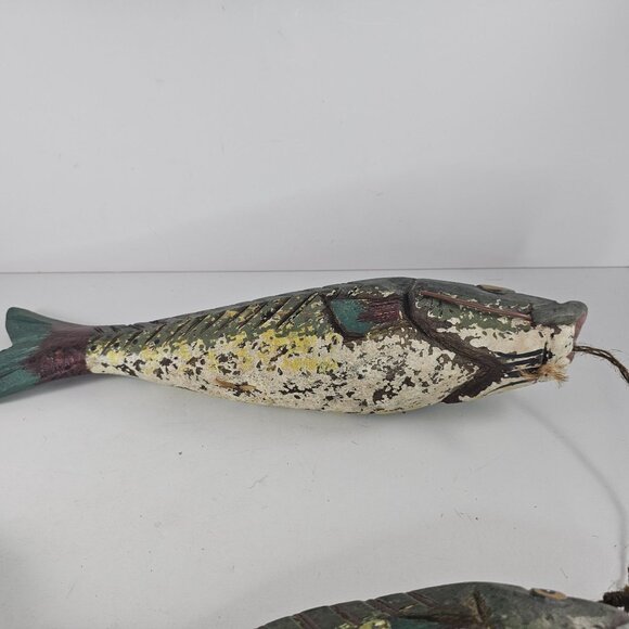 Handcrafted Wooden Catfish String Wall Hanging Decor Carved Folk Art - Picture 11 of 12